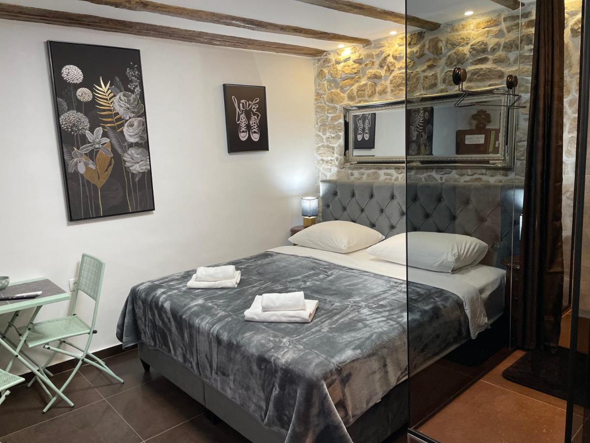 Tequila Apartments (Adults Only) Задар Екстериор снимка