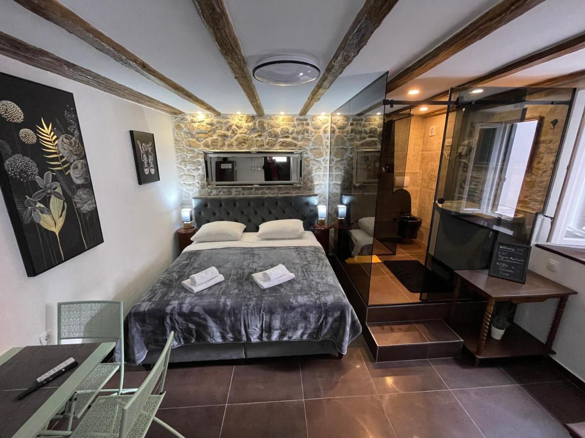 Tequila Apartments (Adults Only) Задар Екстериор снимка