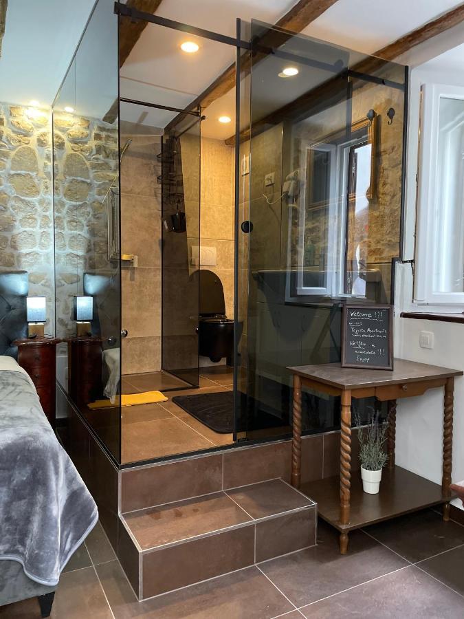 Tequila Apartments (Adults Only) Задар Екстериор снимка