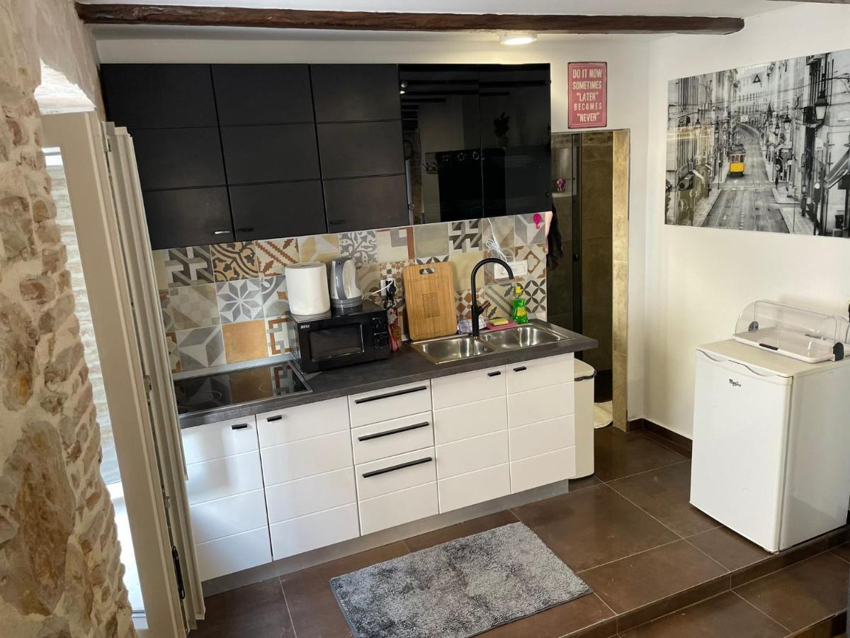 Tequila Apartments (Adults Only) Задар Екстериор снимка