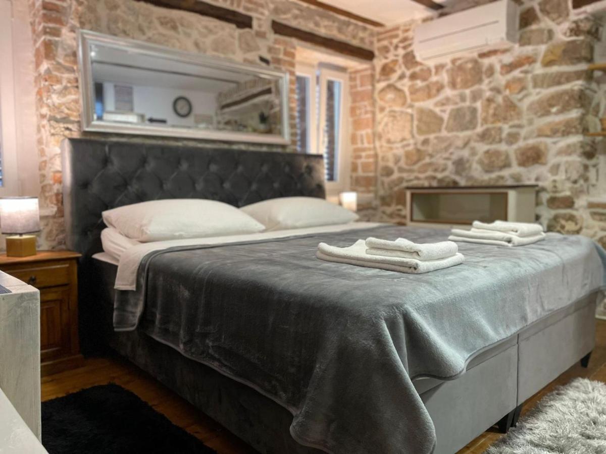Tequila Apartments (Adults Only) Задар Екстериор снимка