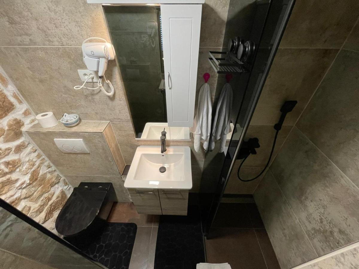 Tequila Apartments (Adults Only) Задар Екстериор снимка