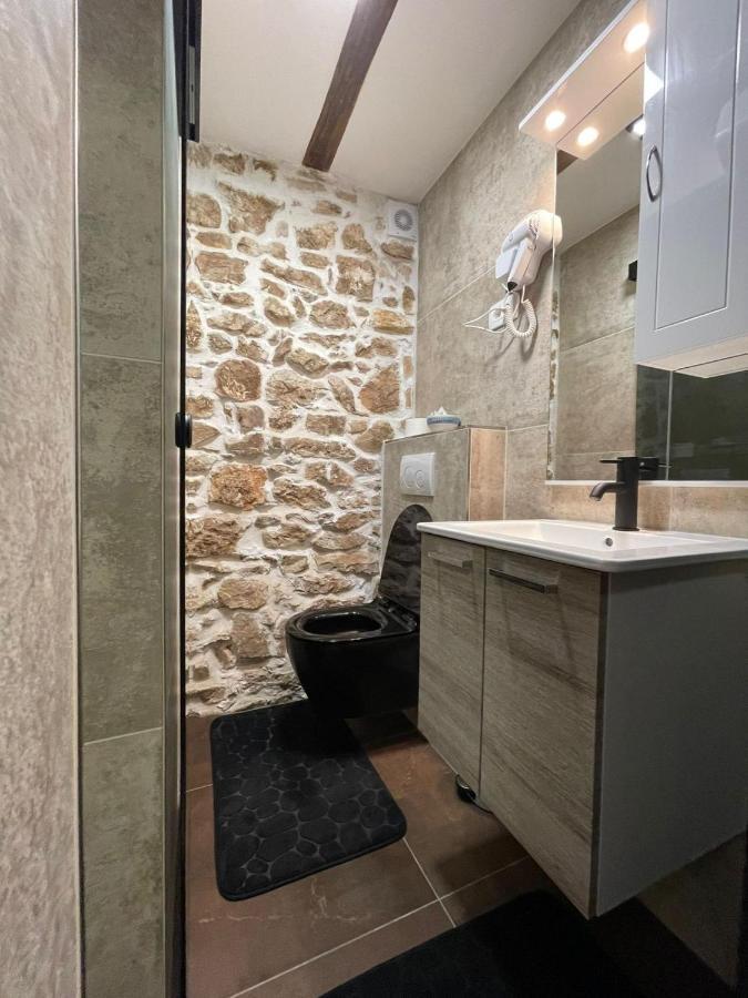 Tequila Apartments (Adults Only) Задар Екстериор снимка
